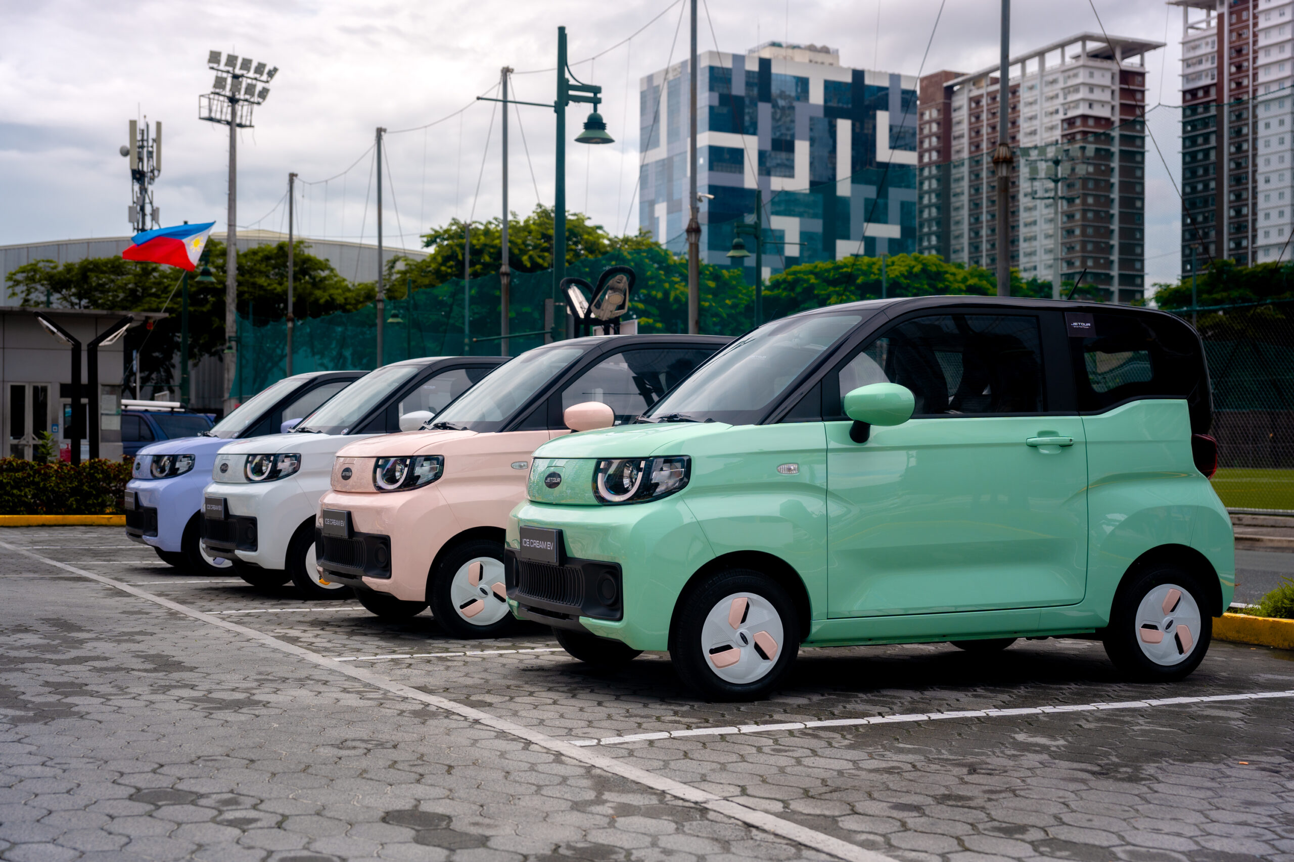 Win A JETOUR Ice Cream EV With Maybank Transact 2 Win Drive 2 Green Win A JETOUR Ice Cream EV With Maybank Transact 2 Win Drive 2 Green
